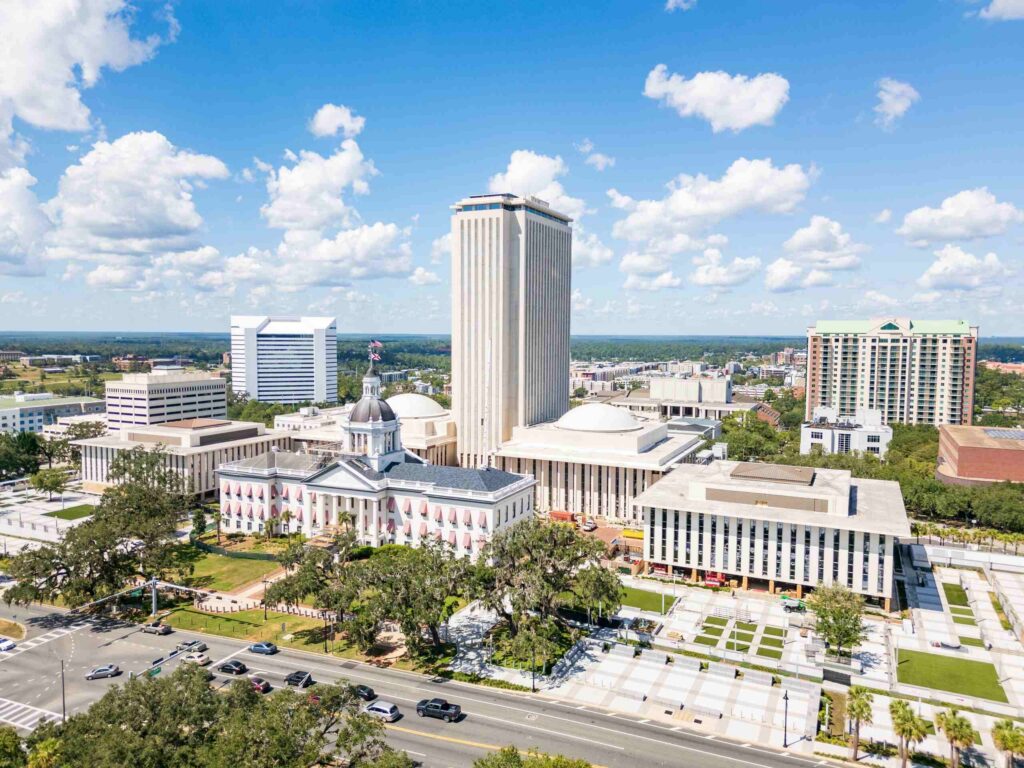 A wide view of the Florida legislative and judicial hub where the laws governing the statute of limitations in Florida are established, affecting cases related to municipal road negligence.